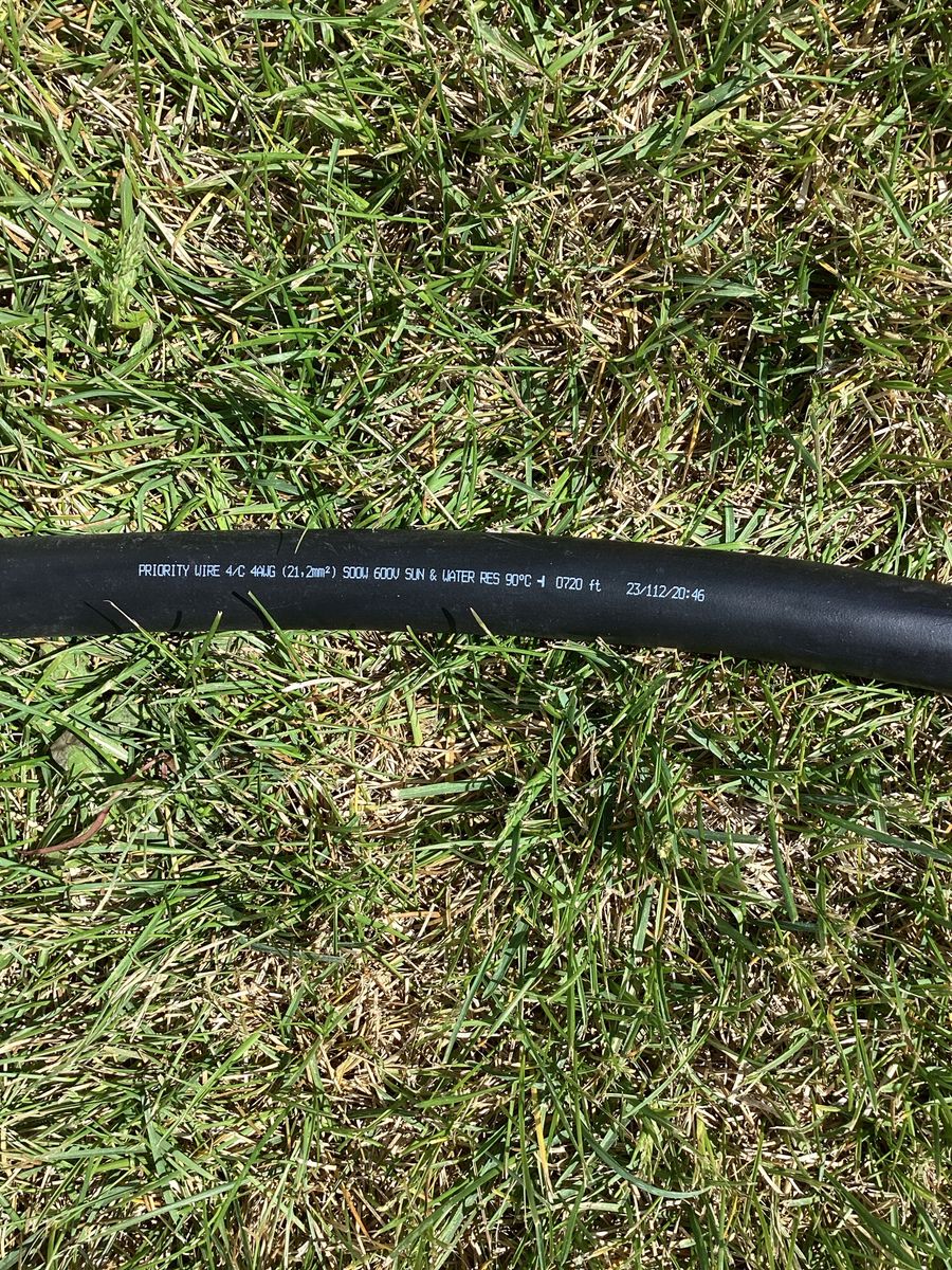 Heavy duty wire for spider box