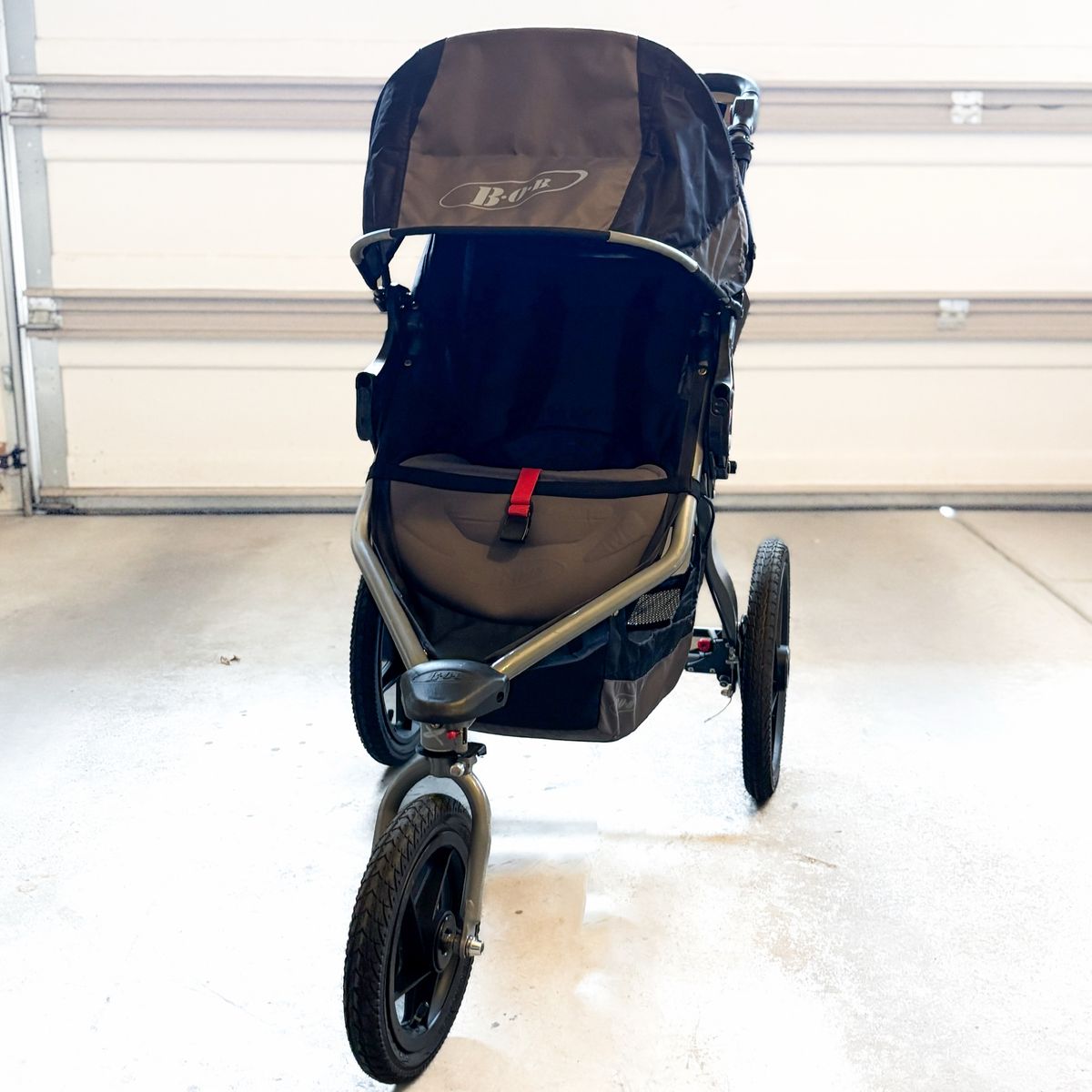 Bob Revolution Flex Jogging Stroller with Extra Accessories 