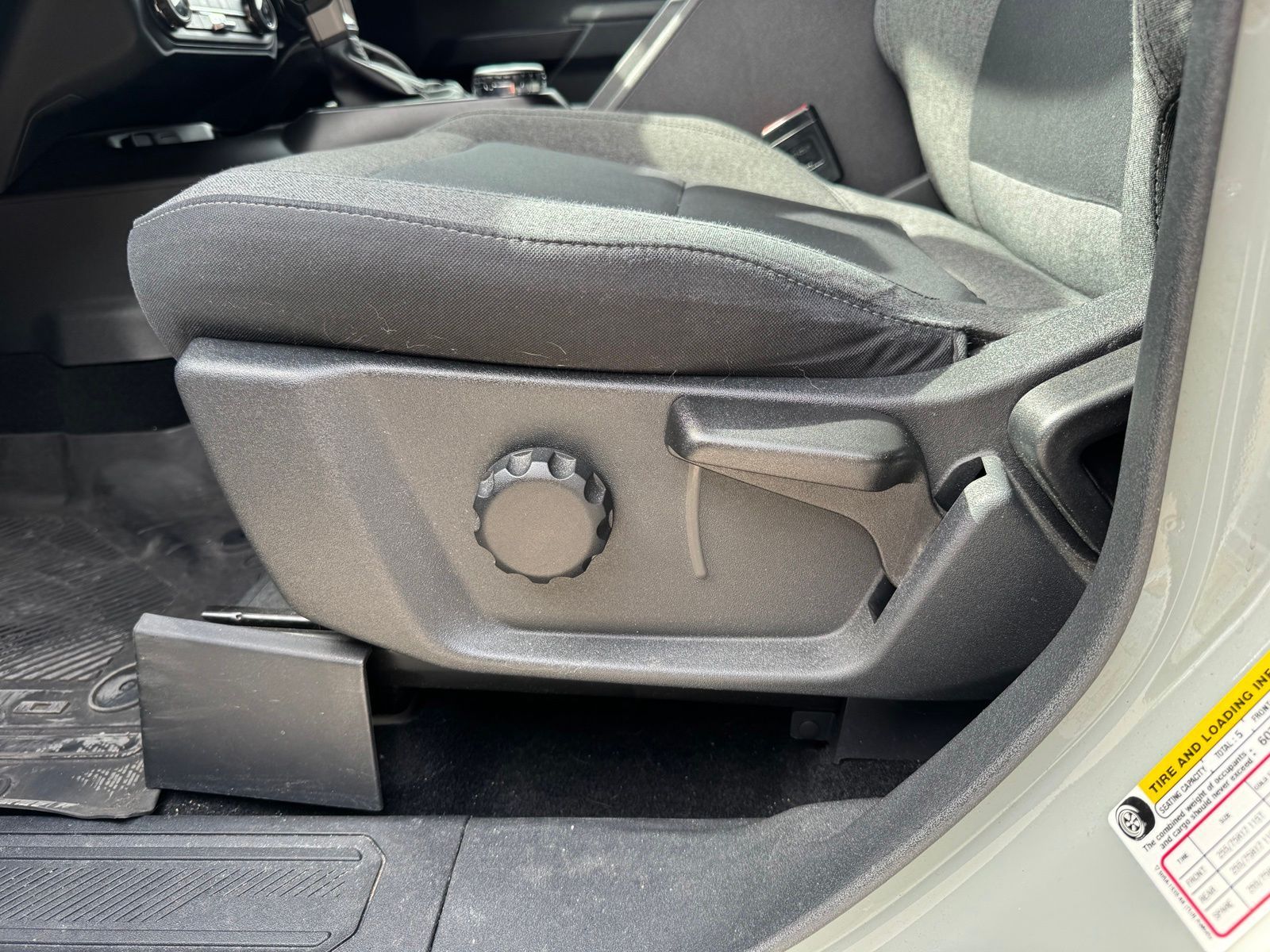 Main image 8