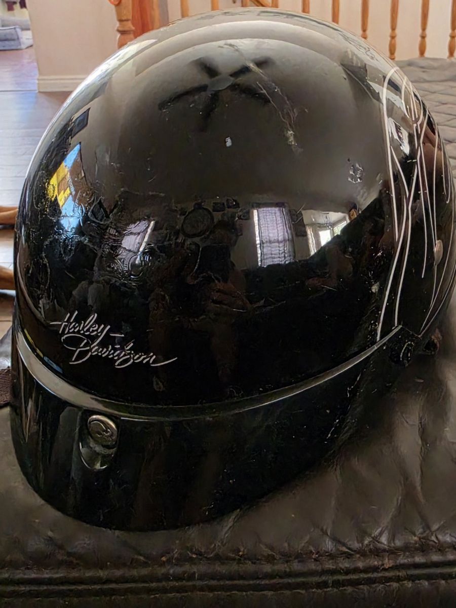 Harley-Davidson HD-2 Half Shell Motorcycle Helmet Black Pinstripe