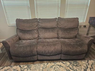 electric dual reclining sofa