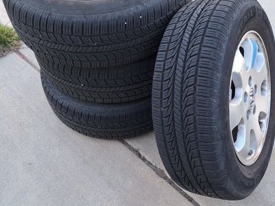 Set of 4 OEM Honda 16" Wheels with General Altimax RT43 Tires (215/65R16)