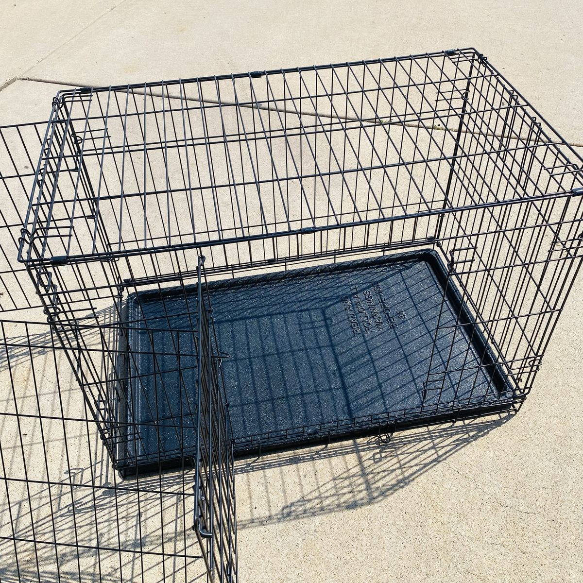 Folding Wire Dog Crate 36 Inch Black Metal Crate with Removable Tray