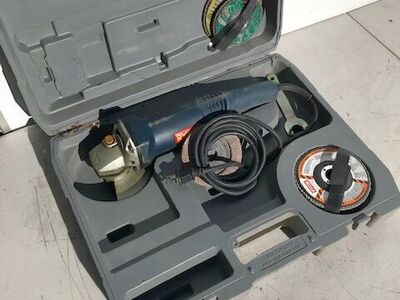 Ryobi grinder with blades etc