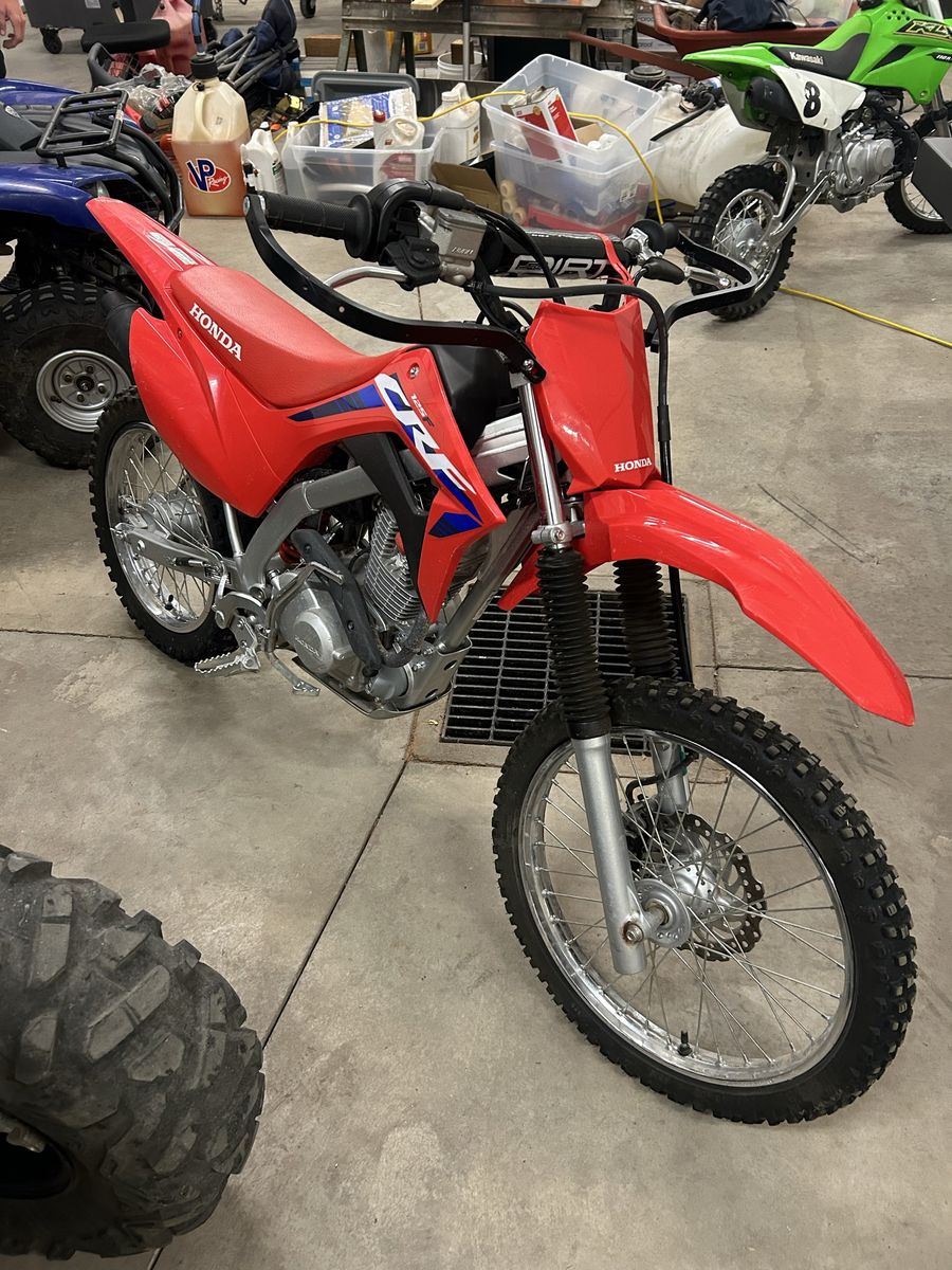 Honda CRF125F Dirt Bike big wheel