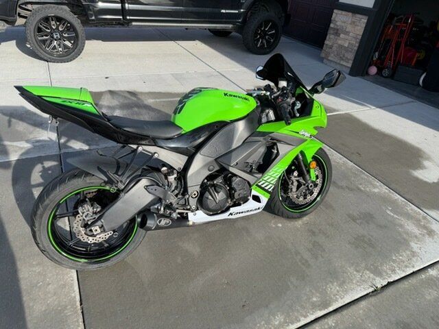 2010 kawasaki ninja ZX10R