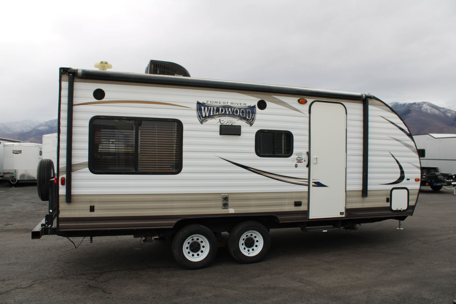 Used Wildwood Travel Trailer