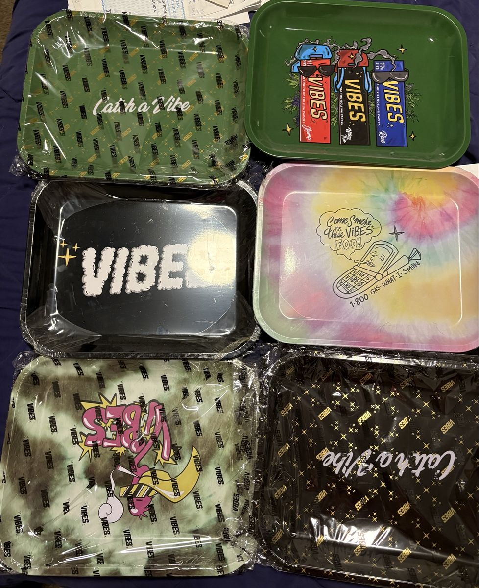 VIBES Trays