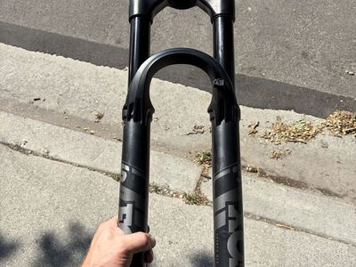 29” FOX performance 36 w/ 8.75” steer tube
