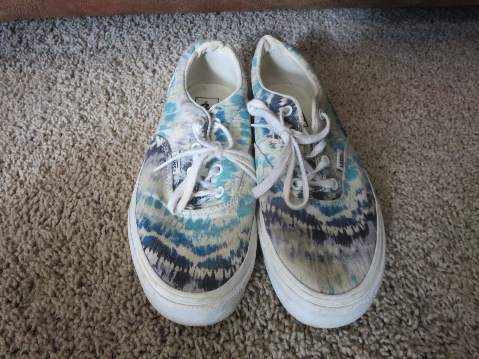 Women's Vans Doheny tie dye sk8 shoes size 9.5