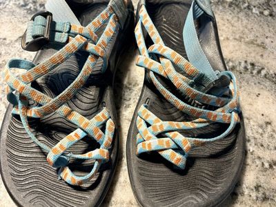 Chaco Women's Lowdown Sandals Blue Orange Straps Size 8W
