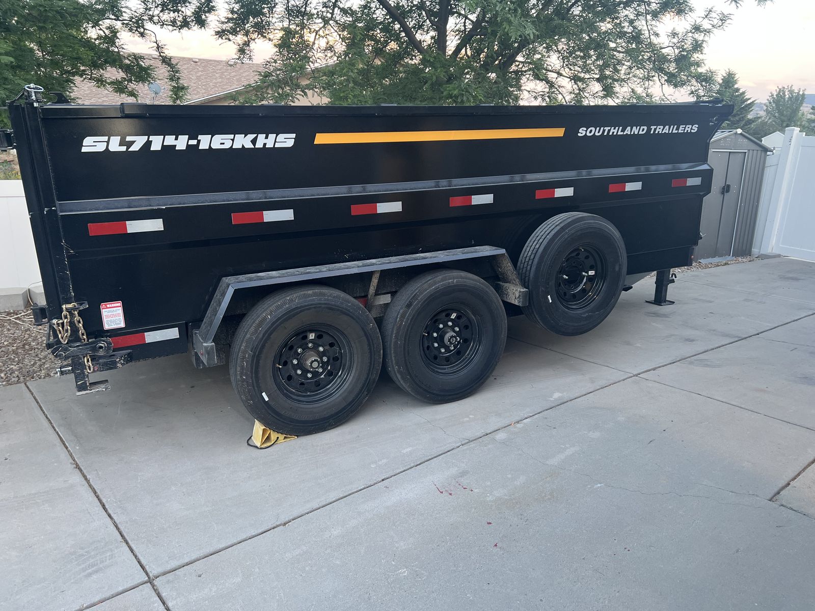 Dump Trailer Rental/Junk Removal