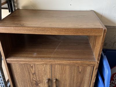 Vintage Wood Grain Laminate End Table Nightstand with Storage Cabinet