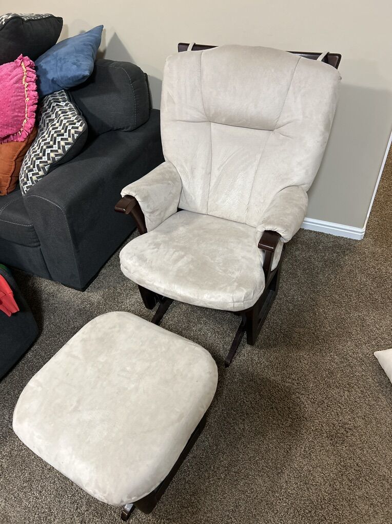 Dutailier Glider and Ottoman