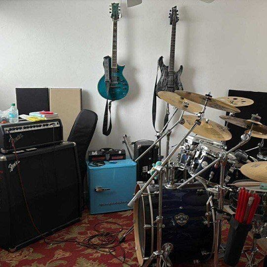 Post-hardcore band seeks