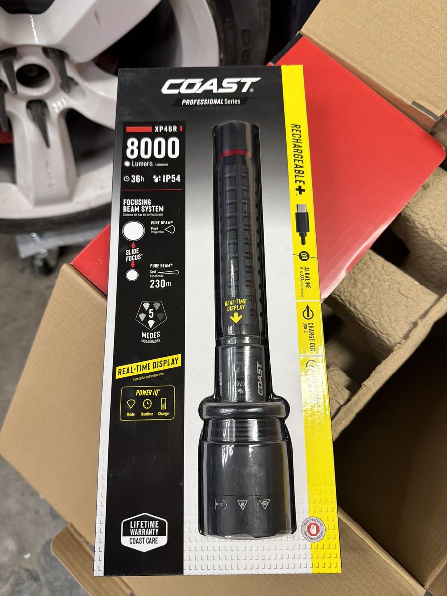 8000 Lumens Flashlight