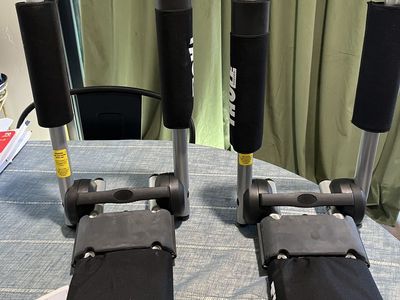 Thule Hull a Port Pro kayak racks