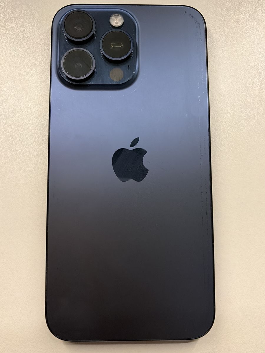 iPhone 15 Pro Max
