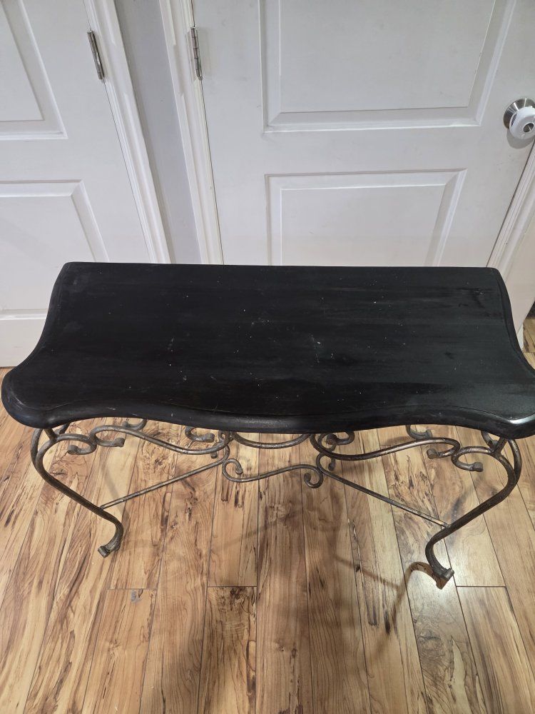 Table in good condition.