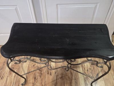 Table in good condition.