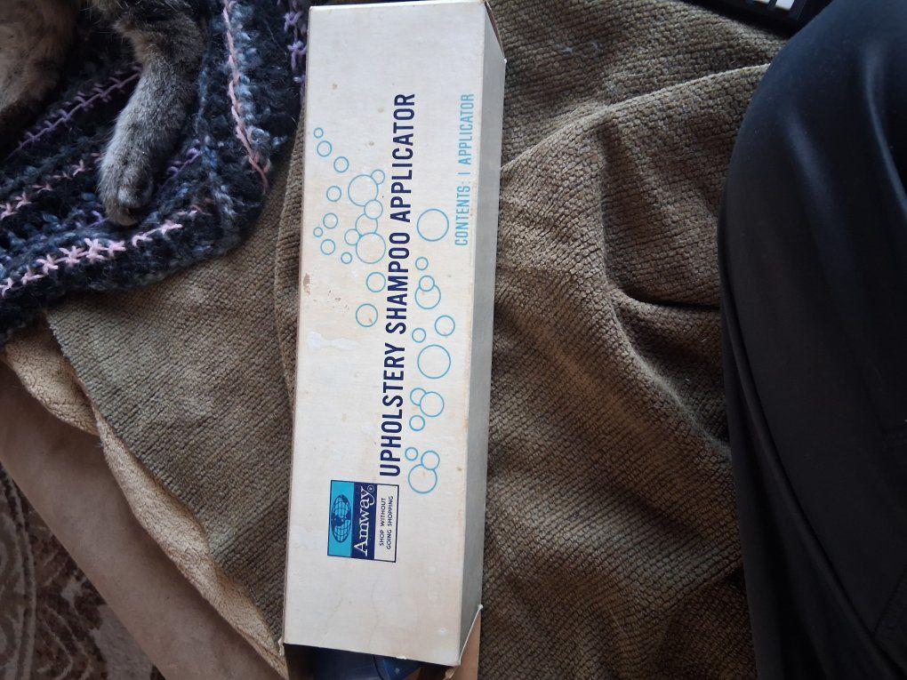 Amway carpet shampoo brush