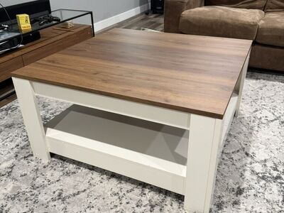 Minimadecor Grado Coffee Table