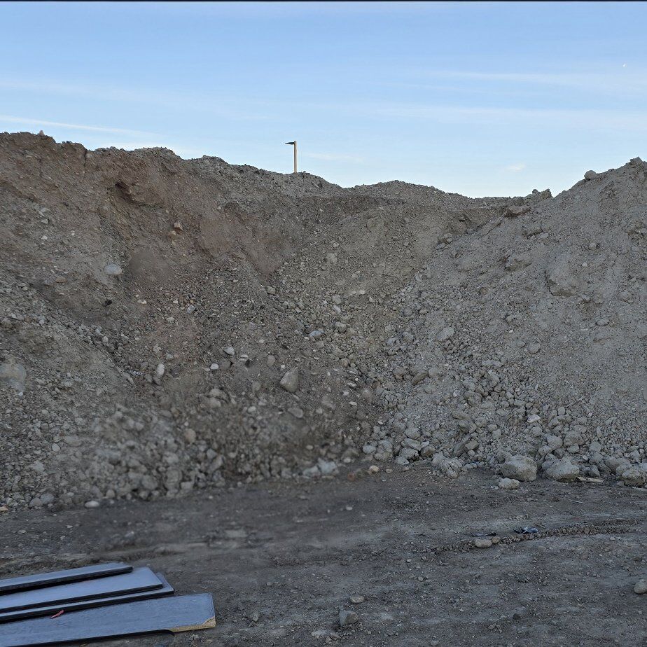 Free fill dirt Salt Lake 2350 west 1500 south