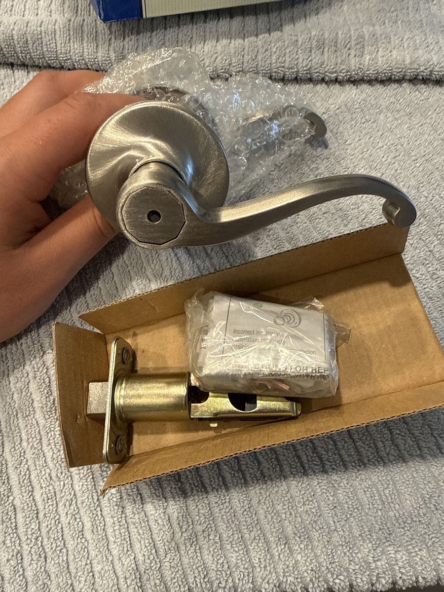 4 count Design House bed & bath privacy lever set