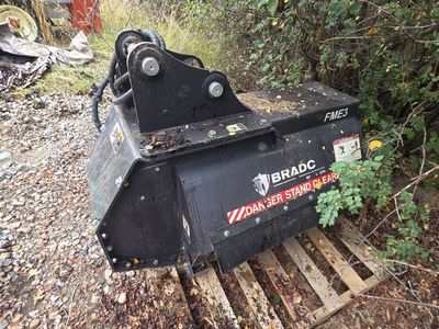 Bradco FME30 Hydraulic Flail Mower / Brush Cutter Attachment