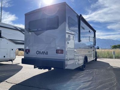New 2027 Thor Motor Coach Omni Trail Z30