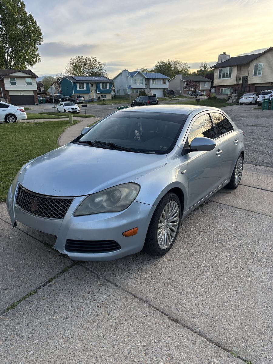2011 Suzuki Kizashi S