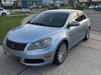 2011 SUZUKI KIZASHI S