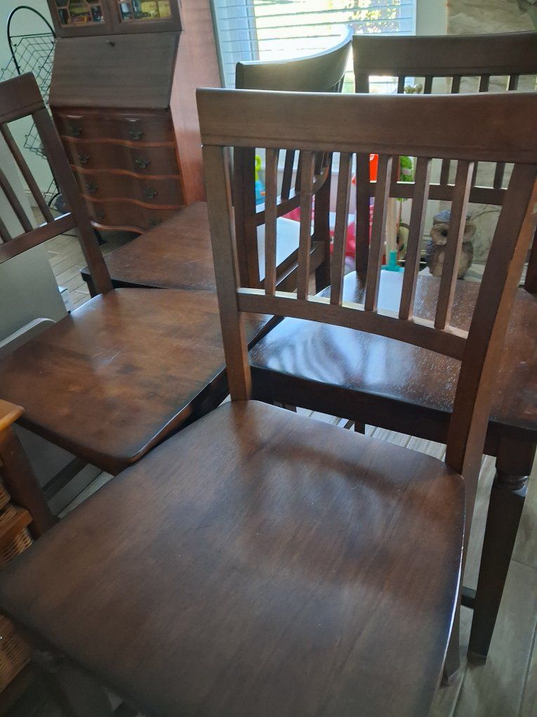 6 Wood Kitchen Chairs