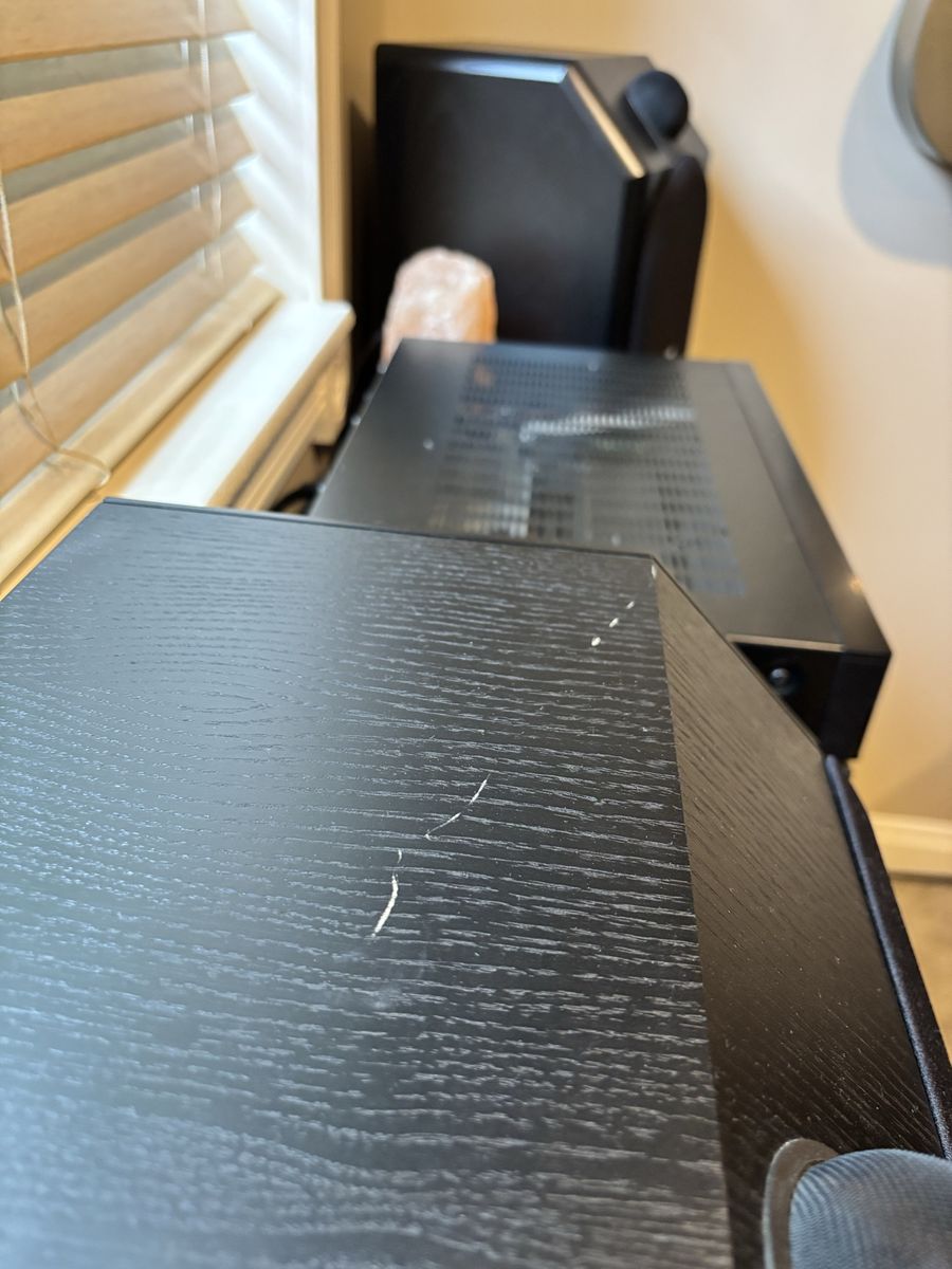 Main image 8