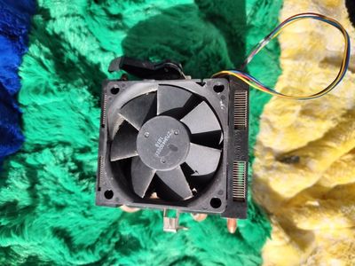 Cooler Master CPU Cooler Fan & Heatsink Z7UH4-00001 1810 with 4-Pin Connector