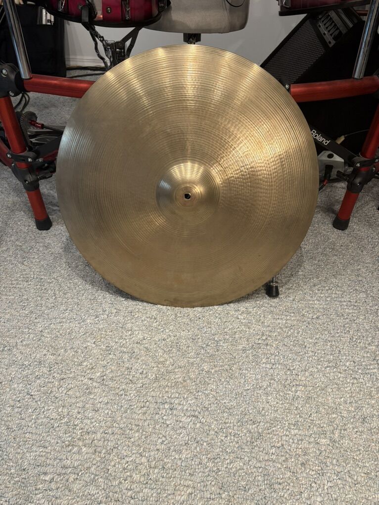 Vintage 24 Zildjian Ride Cymbal