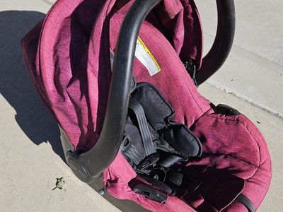 Evenflo Infant Car aseat