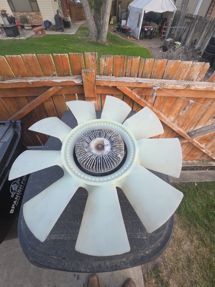 Duramax fan/fan clutch