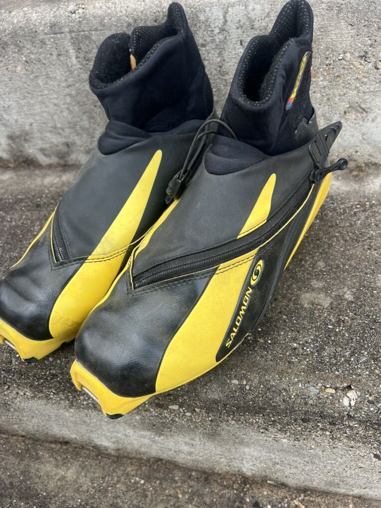 Salomon Cross Country boots X Country Shoes Sz 9