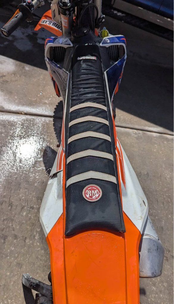Main image 3