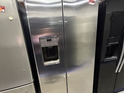 HUGE DEALS NOW! GOOD GE SIDE BY SIDE FRIDGE