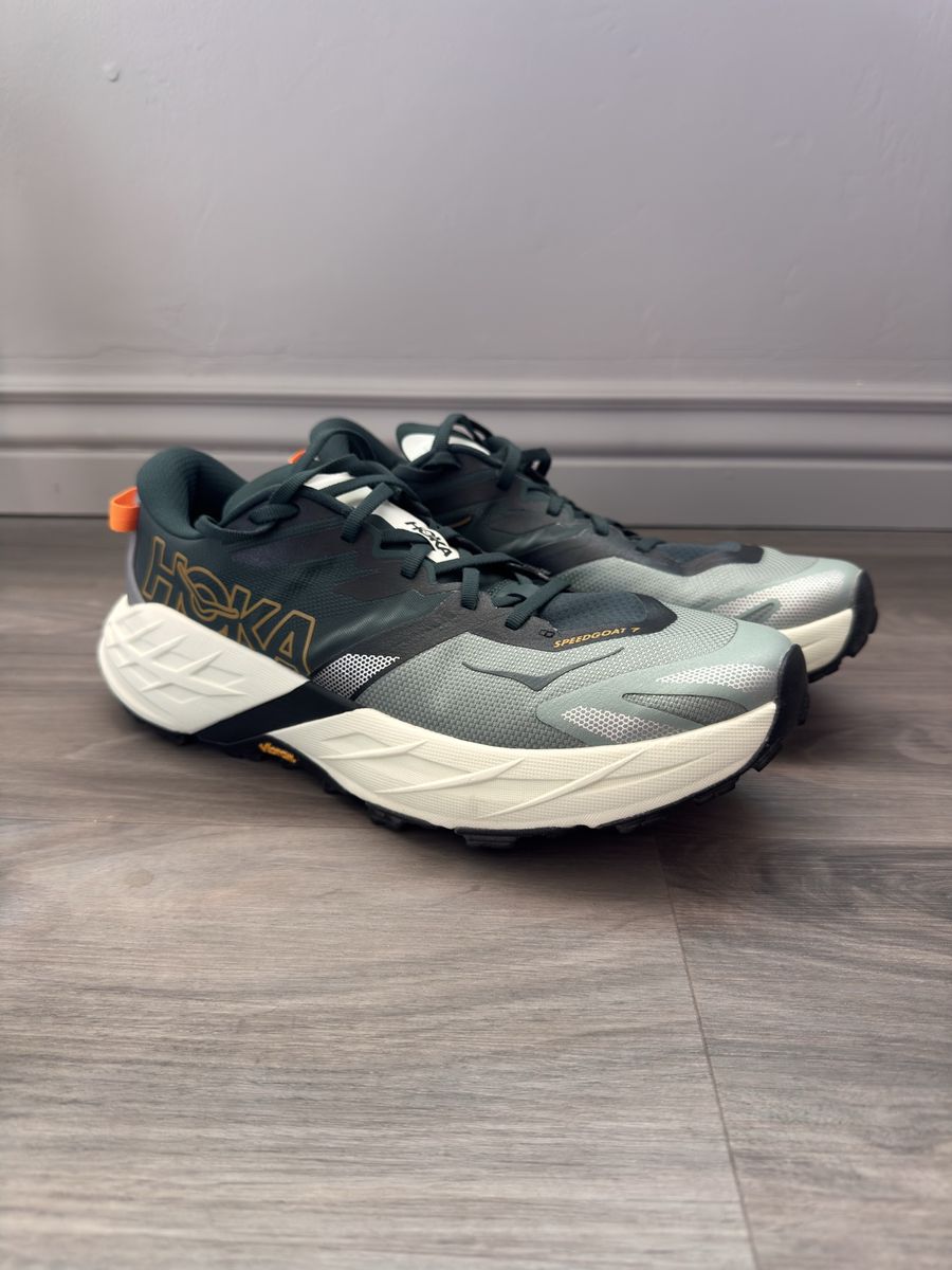 Hoka Speedgoat 7