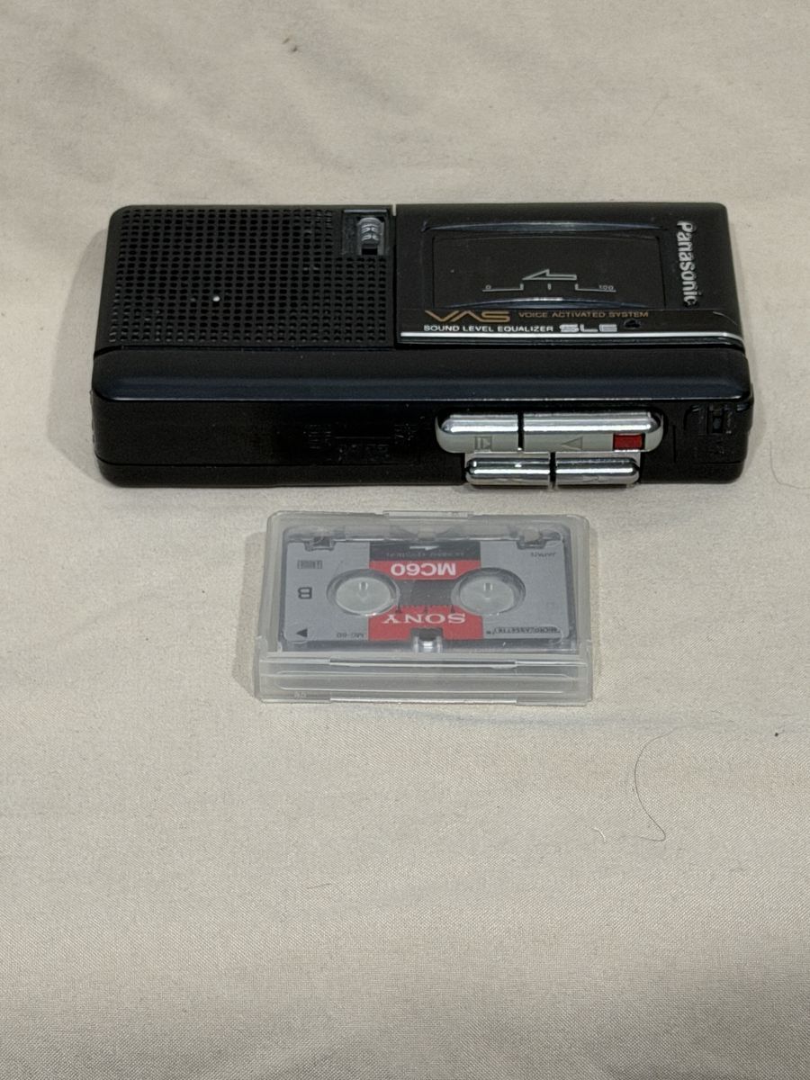 Panasonic RN-122 Microcassette Recorder w/ Tape – Vintage Handheld