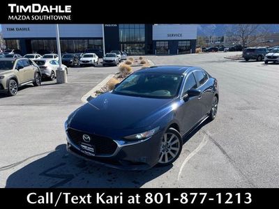 2022 MAZDA MAZDA3 Preferred