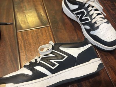 New Balance 480 Black & White Skate Size 8