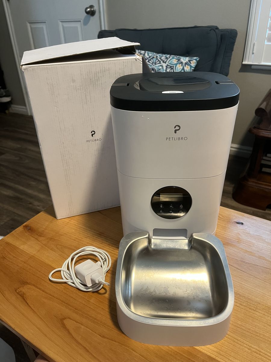 Automatic Pet Feeder - Dry Food - PETLIBRO Brand