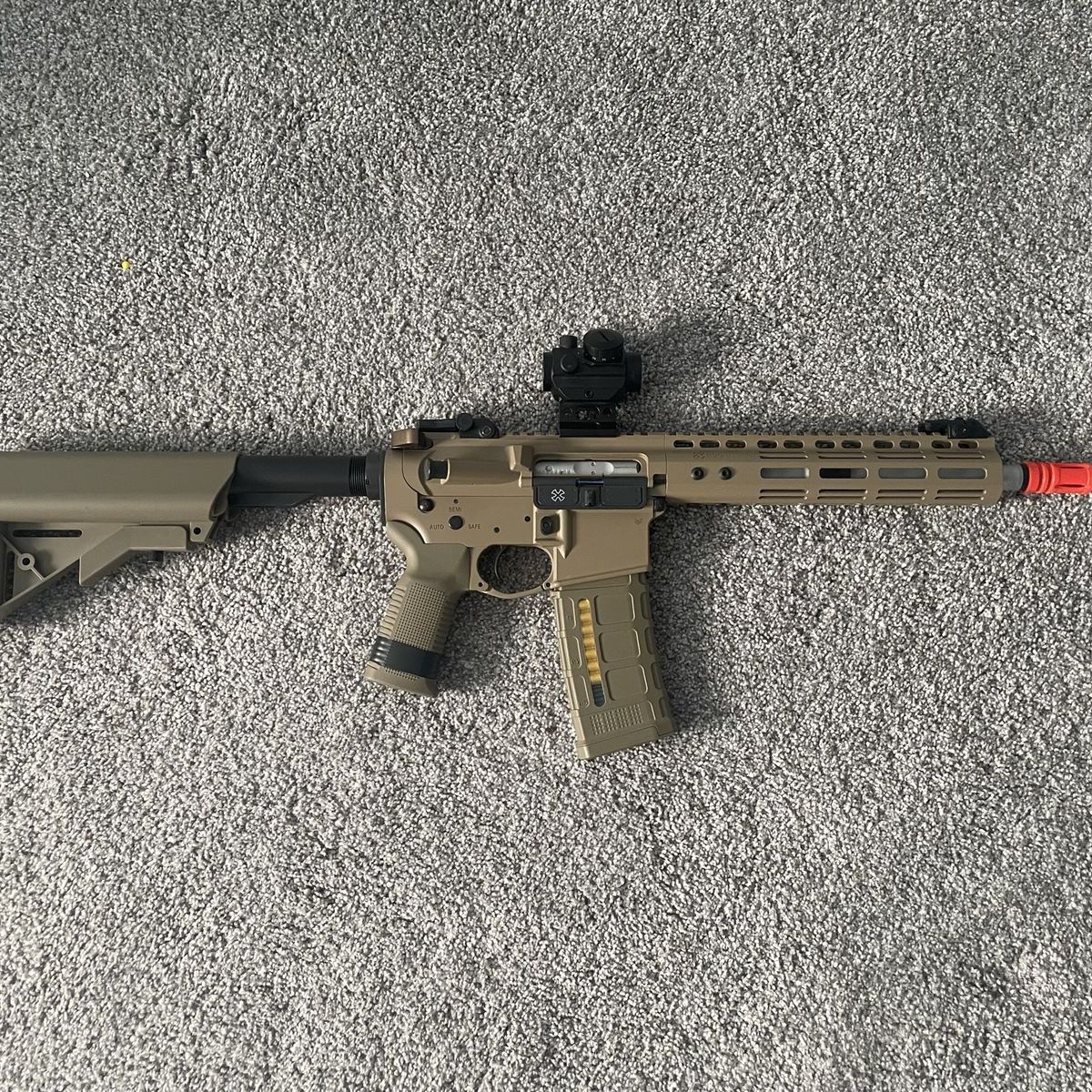 Noveske N4 Gas blowback airsoft gun