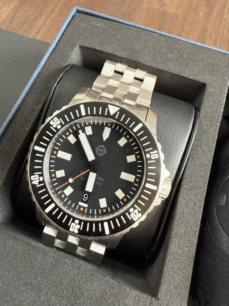 Helm Vanuatu Automatic Dive Watch