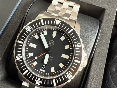 Helm Vanuatu Automatic Dive Watch