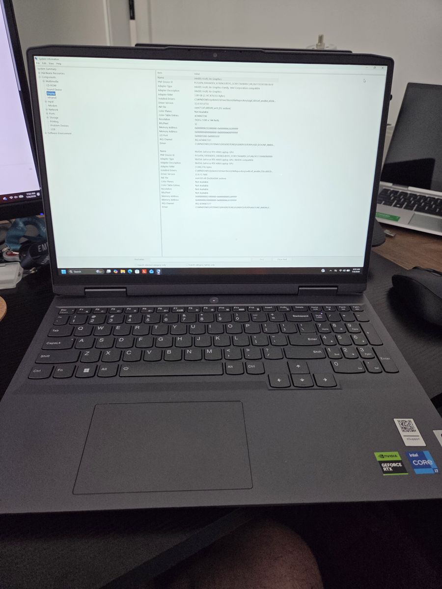Lenovo IOQ NVIDIA RTX 4060 Laptop